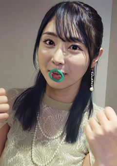 コンドーム装着にチャレンジ！巨乳チン媚！
