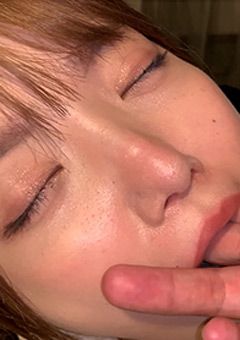 夏原唯の喉奥で感じて○○状態