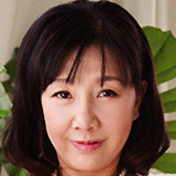東早紀